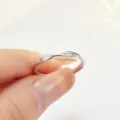 S925 Sterlingsilber verstellbarer Twistring, elegante minimalistische Schmuckvariante. - Einstellbar Offen / Dreifach Ineinandergreifender Bandstil (Z01146)