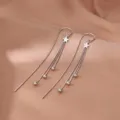 Boucles d'oreilles pampilles étoile en argent, longues chaînes pendantes avec petites perles, bijoux. - Argent 925 / Or blanc