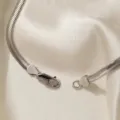 4mm flache weiche Schlangenkette aus s925 Sterling Silber, minimalistische Halskette. - 45cm (4mm Dicke / ca. 12,1g) / Weißgold
