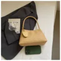 Sac à main vintage en cuir tissé beige pour femmes, élégant sac porté épaule tendance. - Jaune