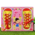 Jouet d'éveil Montessori en bois pour enfants apprenant à lacer ses chaussures planche d'apprentissage - Style Fille / Rose