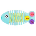 Hölzernes Fisch Schnürspielzeug für Kinder Frühförderung Feinmotorik Training Hauptansicht - Fädelspiel kleiner Fisch
