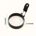 Round fried egg ring detail view, anti-scald handle and size dimensions for cooking. - Round