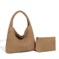 Braune geflochtene Hobo-Umhängetasche mit kleiner Tasche, lässiger Shopper im minimalistischen Stil - Felsfarbe