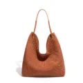 Braune Wildleder geflochtene Tasche für Damen, große Umhängetasche für Alltag und Pendeln. - Braun