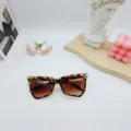 Modische Schildpatt Cat-Eye-Sonnenbrille mit schicken Strassdetails für Damen und Herren. - Schildpatt Rahmen Tee Gläser
