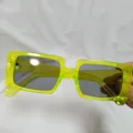Gafas de sol cuadradas vintage transparentes verde neón para estilo callejero de verano. - Amarillo Fluorescente
