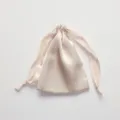 Champagne roze imitatie zijde trekkoord tasje, een elegante cadeau en opslag zakje. - Champagneroze