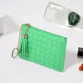 Porte-monnaie tissé vert avec pompon et anneau, mini portefeuille zippé compact en cuir synthétique. - B43# Vert sirène / Vert Sirène