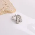 Anillo de circonita letra A burbuja plateada, variante joya moda banda cuentas. - Letra A