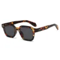 Klassische quadratische Sonnenbrille in Schildpattoptik mit dunklen Gläsern für Herren Damen. - C7 Gemusterter Rahmen mit Vollgrauen Gläsern