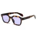 Modische quadratische Sonnenbrille mit Schildpatt-Gestell und hellvioletten Gläsern. - C11 Muster-Rahmen mit hellvioletten Gläsern