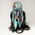Foulard quadrato in raso di seta con stampa floreale retrò, elegante fazzoletto da 90cm. - D9508 - ciano / Ciano