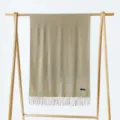 Elegante sciarpa lunga e calda invernale in finto cashmere tinta unita con frange. - Kaki