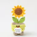 Handgemaakte gehaakte zonnebloem in pot schattige gebreide pop wollen bloem ornament cadeau. - Gans Geel