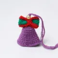 Handgemaakte gehaakte bel windspel hangend ornament met strik en parel voor decoratie - Bel hanger / Paars