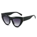 Elegante schwarze Katzenauge Sonnenbrille mit Farbverlauf, modernes breites Gestell. - Graue Verlaufsgläser / Hellschwarz