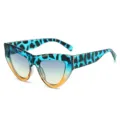 Modische Katzenauge Sonnenbrille mit blauem orangefarbenem Farbverlauf Gestell Damen. - Blau-Gelbe Gläser / Oben Blau Unten Gelb Rahmen