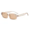 Transparente quadratische Sonnenbrille mit Sterndetail und trendigen Gläsern UV400 - Hellteebrauner Rahmen Teelinse (C5)