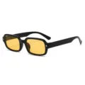 Modische schwarze quadratische Sonnenbrille für Damen mit gelben Gläsern und Stern-Nieten. - Glänzender schwarzer Rahmen Gelbe Linse (C6)
