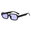 Chicke quadratische Sonnenbrille für Damen mit violetten Gläsern und Sternen. Trendige UV-Brille. - Glänzender schwarzer Rahmen Lila Linse (C10)
