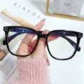 Stilvolle Blaulichtfilter Brille für Damen, großer schwarzer Rahmen Retro Mode Brille. - Leeres Brillengestell (ohne Gläser) / Schwarz