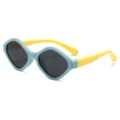 Schicke Kindersonnenbrille in Blau und Gelb mit Rautenform fur sonnige Tage am Strand. - Seebrüher Rahmen