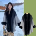 Gradient Faux Fur Trimmed Cape Cloak Winter Warm Knitted Cardigan Plus Size Women Outerwear - Gradient Faux Fur Collar with Slit - Black and Grey