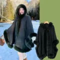 Stylish women's winter hooded fur-collar cape coat, warm long cloak for cold days and fashion. - Dark Green