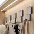 Modern wall-mounted metal coat hook single minimalist hallway clothes hanger hardware - Pack of 5 / Silver