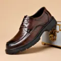 Men's brown leather business casual dress shoes, classic lace-up British style commuter footwear. - 38 / Dark Brown