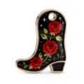 Ciondolo stivale cowboy vintage in smalto con stampa rosa rossa per creazione gioielli. - Ciondolo Stivale da Cowboy (PJC-25-4) / Motivo Rosa Rossa Fondo Nero