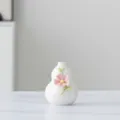 Handgefertigte Keramik Mini Vase weiss Kuerbis Form mit rosa Blume Heimdekoration SKU - 14B
