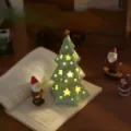 Green ceramic Christmas tree night light with star hollow design for cozy bedroom decor. - 17x6x6cm / Green