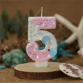 Verlaufblaue Muschel Perle Nummer 5 Geburtstagskerze für Kuchendekoration und tolle Partyartikel. - Zahl 5 / Verlauf Rosa