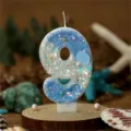 Verlauf blau Glitzer Nummer 9 Geburtstag Kerze mit Perlen Muscheln für Kuchen Deko Party. - Zahl 9 / Verlauf Blau