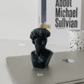 Black David bust scented candle variant, artistic home decor aromatherapy wax statue 9cm. - Medium David Statue / Oud Wood / Black