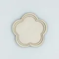 Cadre à broder en bois en forme de fleur et accessoire aimant de réfrigérateur bricolage détail - Fleur de prunier festonnée 8 cm