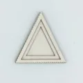 Cadre de broderie triangle en bois accessoire bricolage mini pièce en bois pour projets - Triangle à bord festonné 7 cm