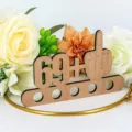 Soporte dinero cumpleaños de madera 69 más regalo dedo gracioso decoración de mesa - Hombres de 70 años