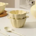 Cream ceramic double-ear bowl set, cute pumpkin shaped soup bowl with spoon for home use. - 6-Inch Double-Handle Flower-Shaped Bowl with Spoon (2 Bowls & 2 Spoons)
