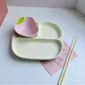 Juego de platos de cena compartidos con cuenco de fresa rosa vajilla linda para niños - Juego de 3 piezas - Fresa rosa y plato dividido mate / Rosa