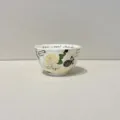 Bol en céramique vintage avec motif de rose et de timbre élégant, diamètre de 12.3cm. - Message de fleur - Bol rond de 4,4 pouces à bord irrégulier beige