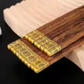 Variante de palillos de madera maciza con extremos dorados tallados para cocina y regalos. - Bendición de Doble Cara / 25cm / Madera de wengué