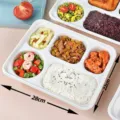 Eco-friendly disposable 5-compartment lunch box, rectangular food container 28x22cm for takeaway. - White / 5-Compartment Sugarcane Bagasse Lunch Box 1500 ml + Paper Lid W309