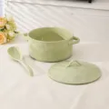 Roomgroene keramische soeppot met deksel en een bijpassende grote lepel voor tafel. - 9.5 Inch Dubbele Oor Soeppot Met Deksel En Lepel / Melkgroen