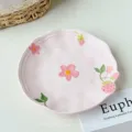 Piatto in ceramica rosa con design di fiori e fragole in rilievo per decorazione tavola moderna - Piatto da 8 Pollici