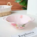 Ciotola in ceramica rosa con simpatico motivo a fragola, due manici, ideale per la casa. - Ciotola sagomata irregolare da 10 pollici con due manici