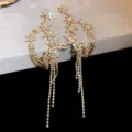 Luxury rhinestone flower tassel stud earrings, sparkling crystal long chain earrings for women. - Gold