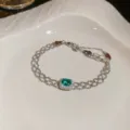 Vintage emerald crystal silver mesh bracelet, elegant court style charm hand jewelry. - Silver
